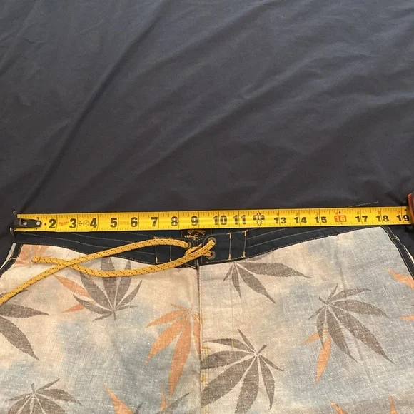 Billabong/Wrangler hemp polyester elastane board shorts - Picture 6 of 7